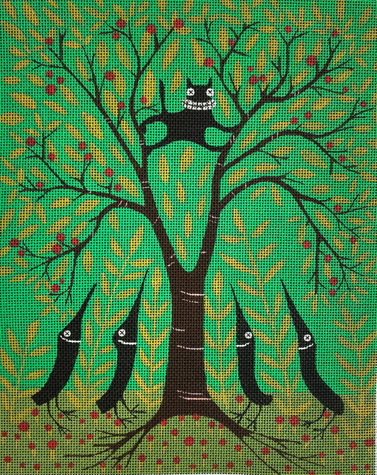 M-2258	Cat in Tree © Sara Pulver