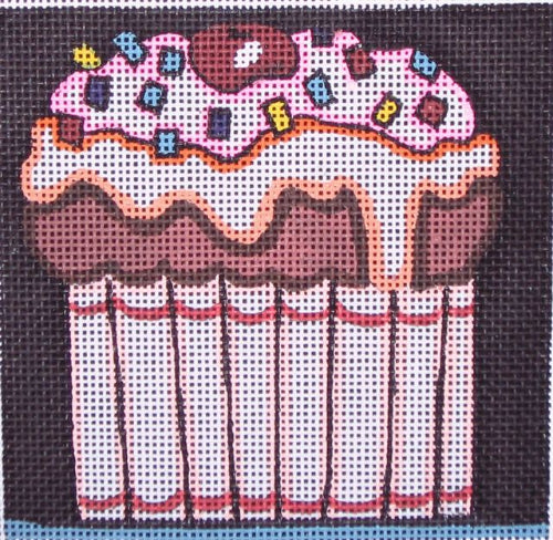 M-1165 What’s Up Cupcake © Frank Bielec